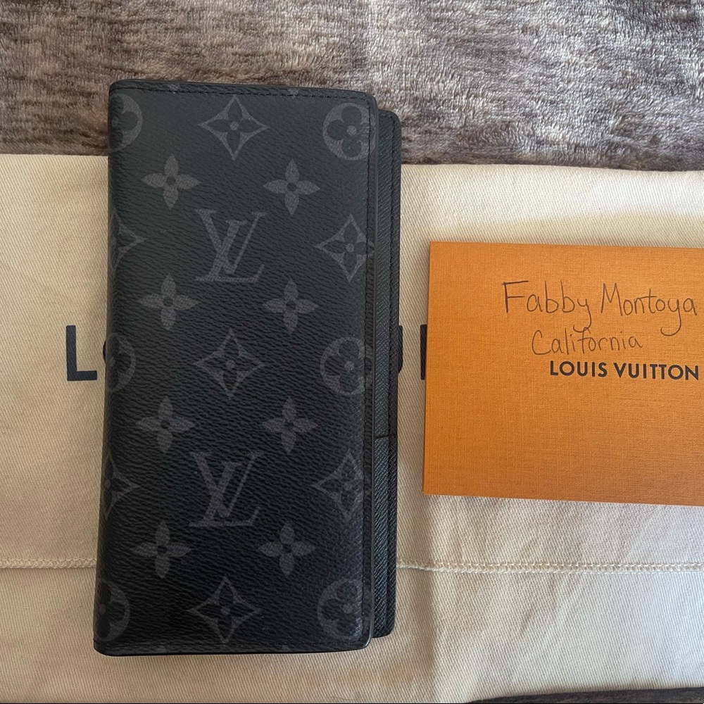 Authentic Louis Vuitton Brazza Wallet
